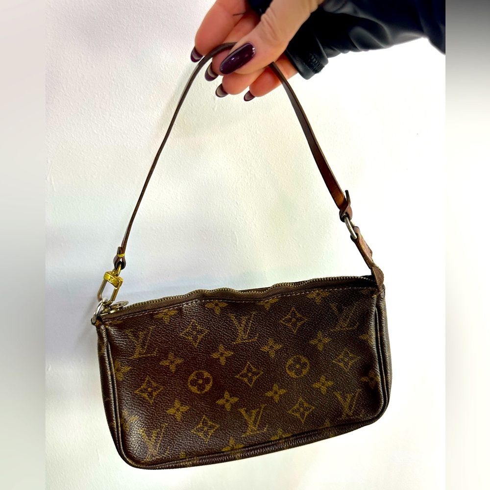Louis Vuitton bag ( vintage ) authentic